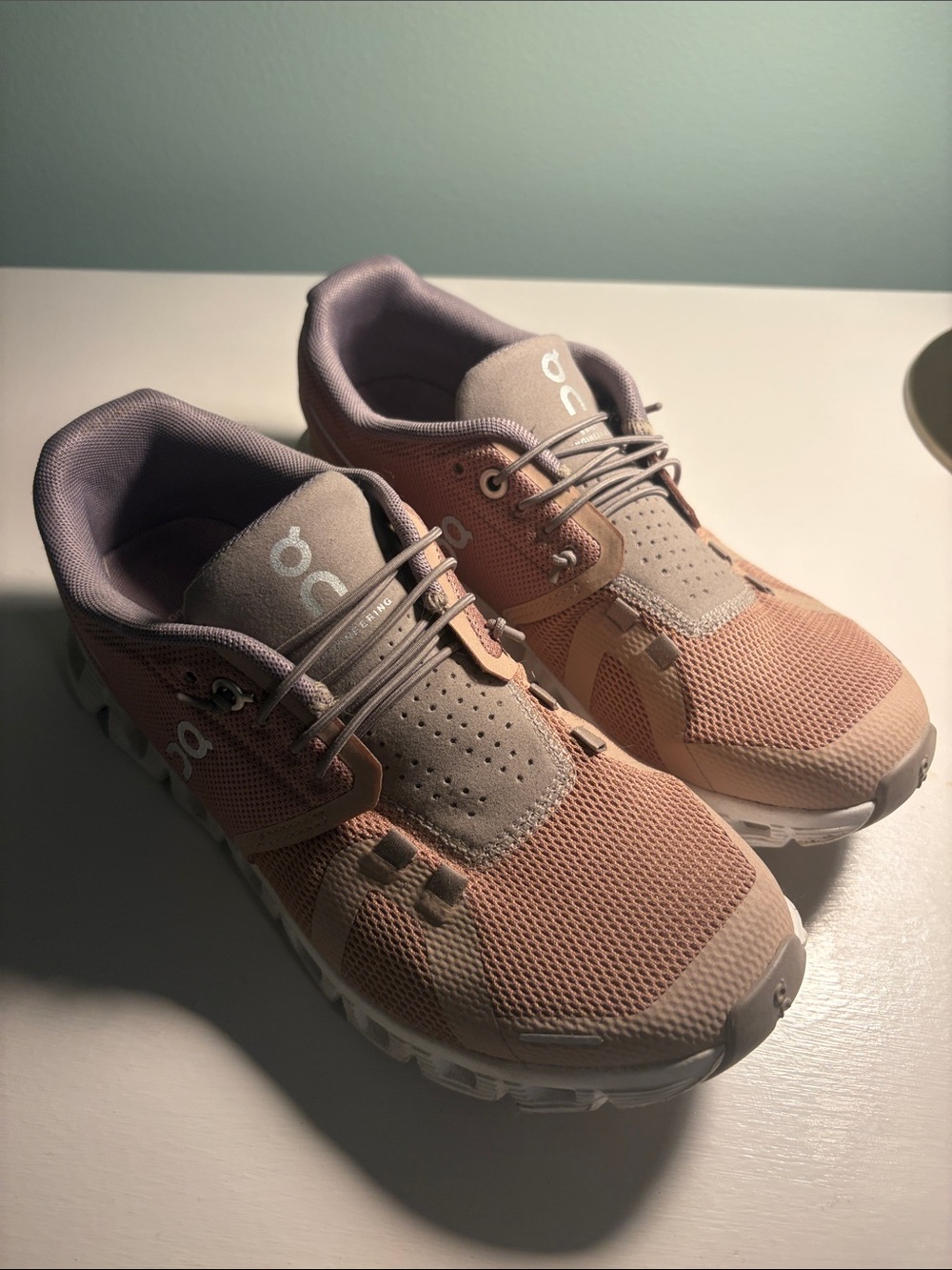 On Running Women’s Sneakers in Blush Pink and Light Gray